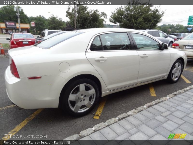 White Diamond Tricoat / Cocoa/Cashmere 2010 Chevrolet Malibu LT Sedan