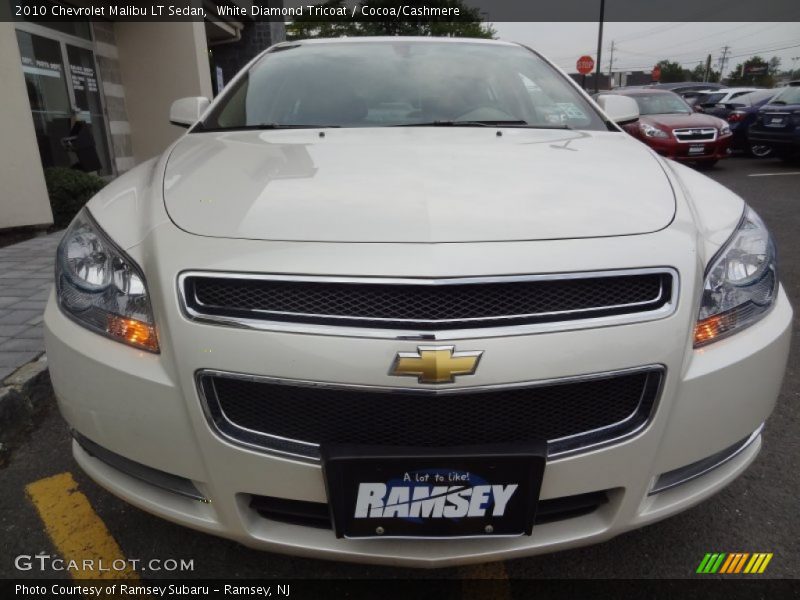 White Diamond Tricoat / Cocoa/Cashmere 2010 Chevrolet Malibu LT Sedan