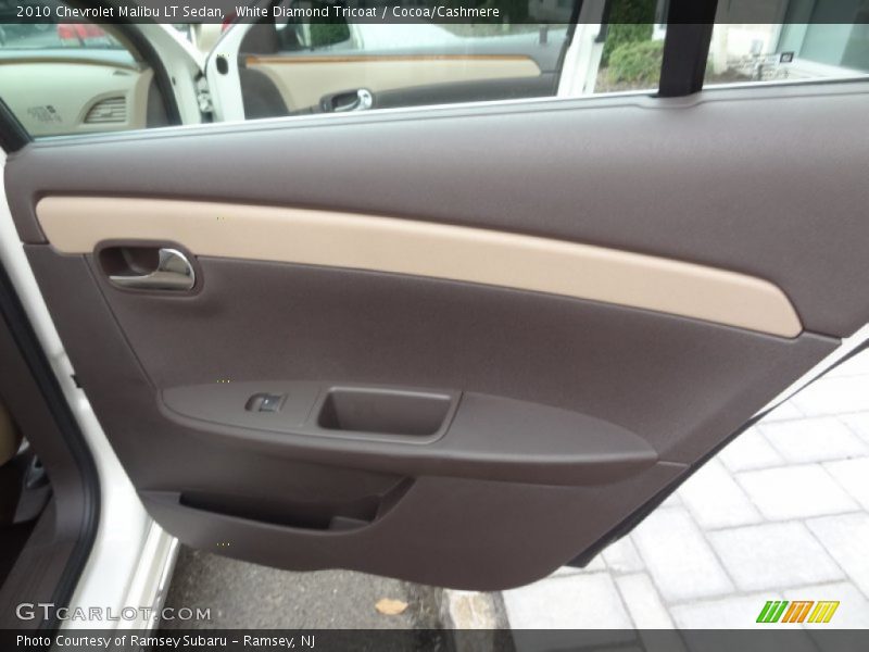 Door Panel of 2010 Malibu LT Sedan