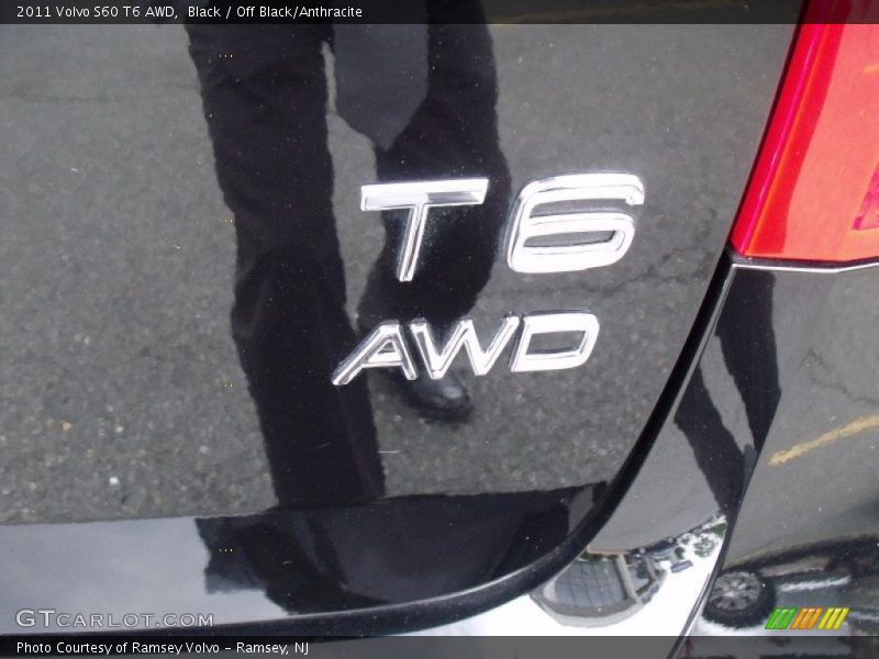 Black / Off Black/Anthracite 2011 Volvo S60 T6 AWD