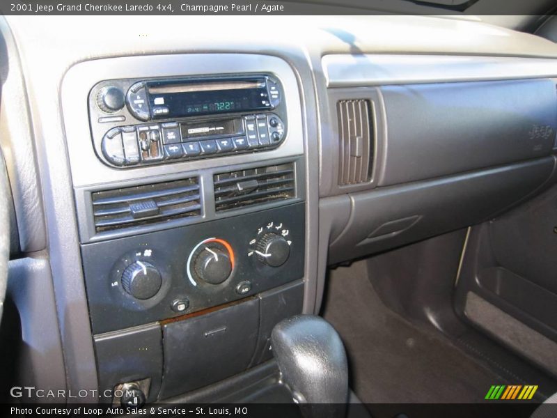 Champagne Pearl / Agate 2001 Jeep Grand Cherokee Laredo 4x4