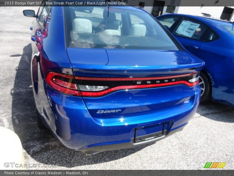 Blue Streak Pearl Coat / Black/Light Diesel Gray 2013 Dodge Dart SXT