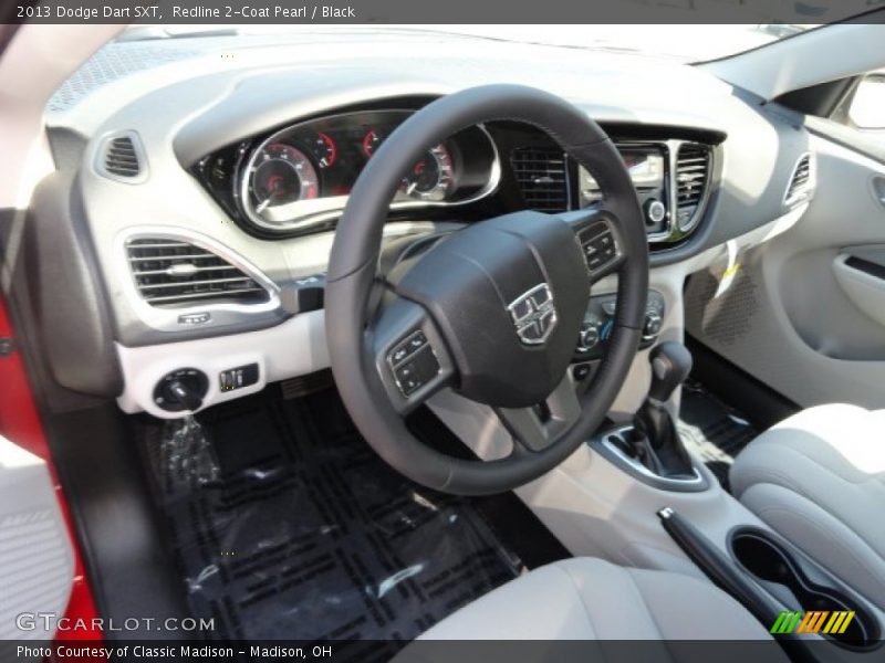 Redline 2-Coat Pearl / Black 2013 Dodge Dart SXT