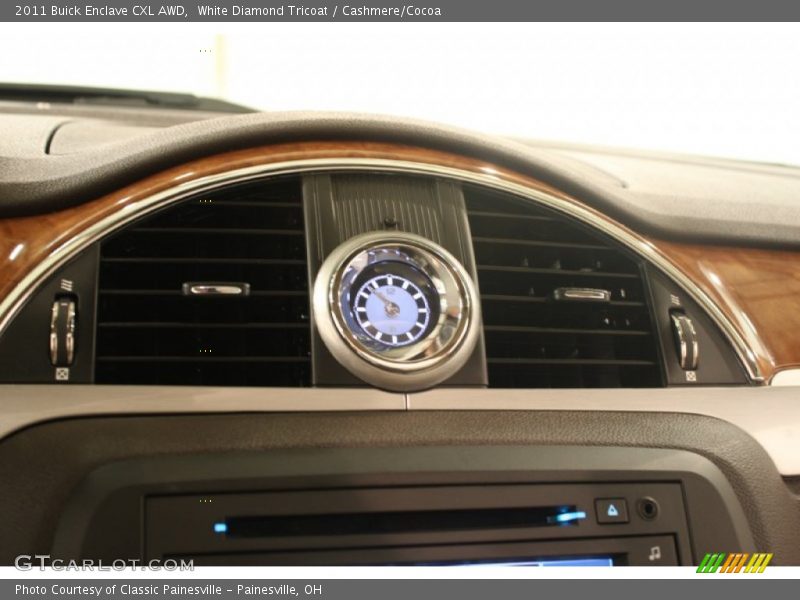 White Diamond Tricoat / Cashmere/Cocoa 2011 Buick Enclave CXL AWD