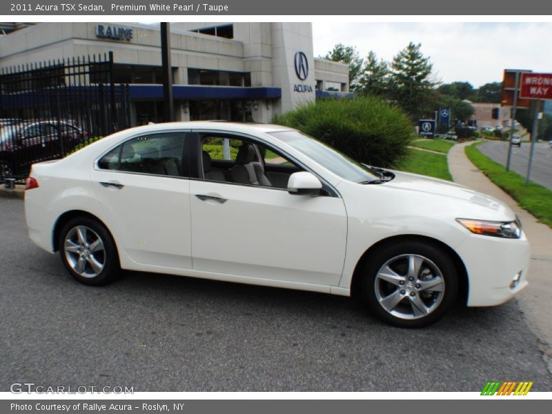 Premium White Pearl / Taupe 2011 Acura TSX Sedan