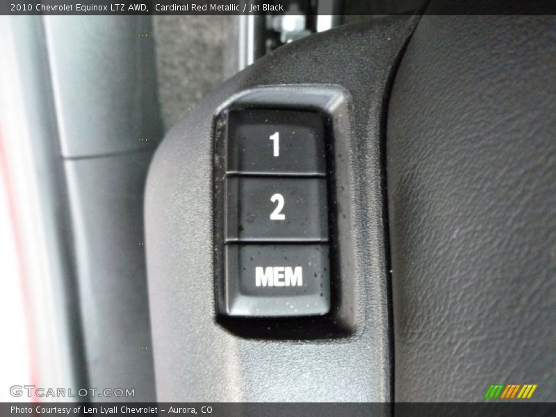Controls of 2010 Equinox LTZ AWD