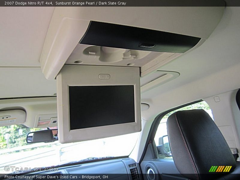 Sunburst Orange Pearl / Dark Slate Gray 2007 Dodge Nitro R/T 4x4