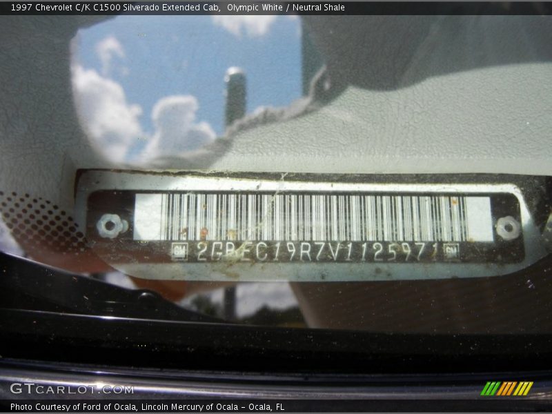 Olympic White / Neutral Shale 1997 Chevrolet C/K C1500 Silverado Extended Cab