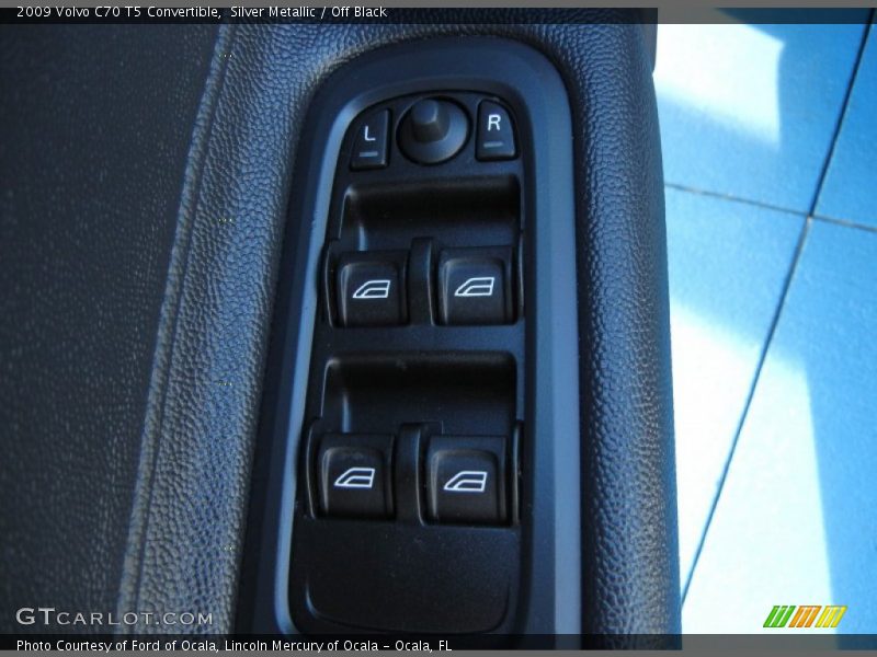 Silver Metallic / Off Black 2009 Volvo C70 T5 Convertible