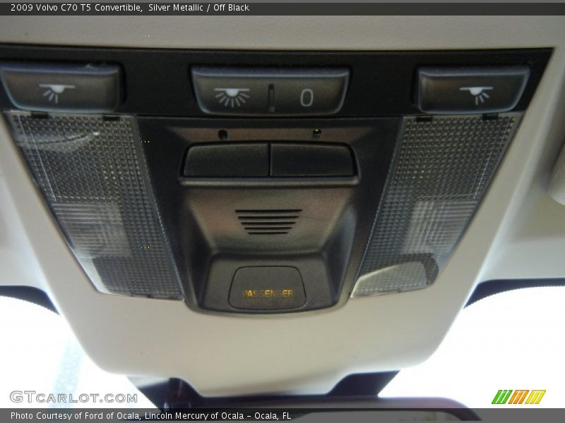 Silver Metallic / Off Black 2009 Volvo C70 T5 Convertible