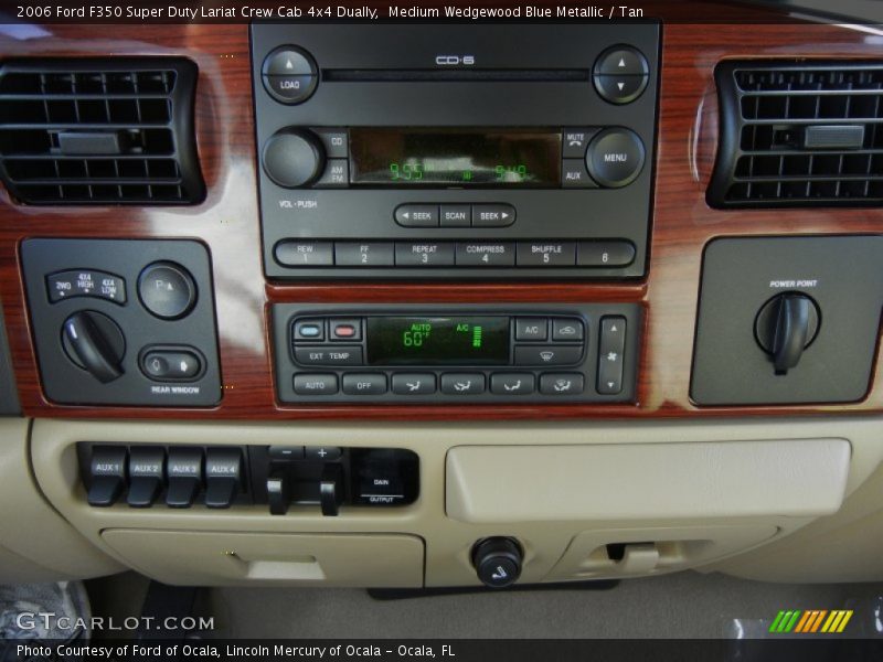 Controls of 2006 F350 Super Duty Lariat Crew Cab 4x4 Dually