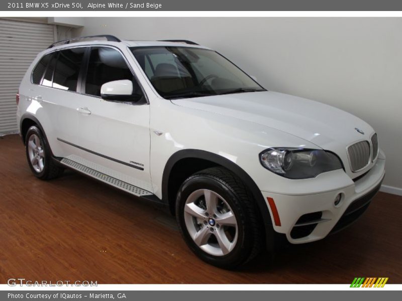 Alpine White / Sand Beige 2011 BMW X5 xDrive 50i