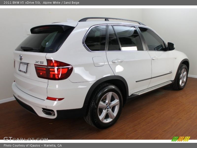 Alpine White / Sand Beige 2011 BMW X5 xDrive 50i