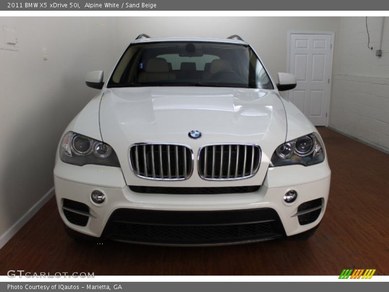 Alpine White / Sand Beige 2011 BMW X5 xDrive 50i