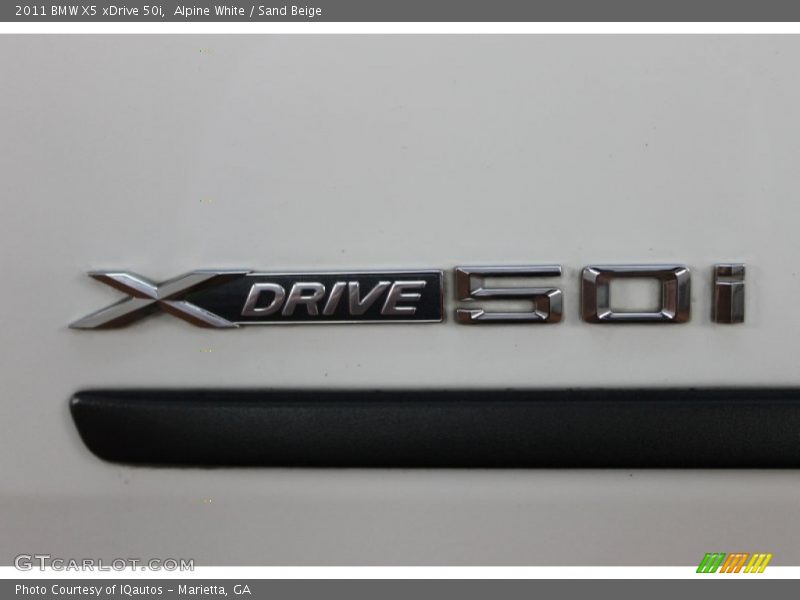 Alpine White / Sand Beige 2011 BMW X5 xDrive 50i