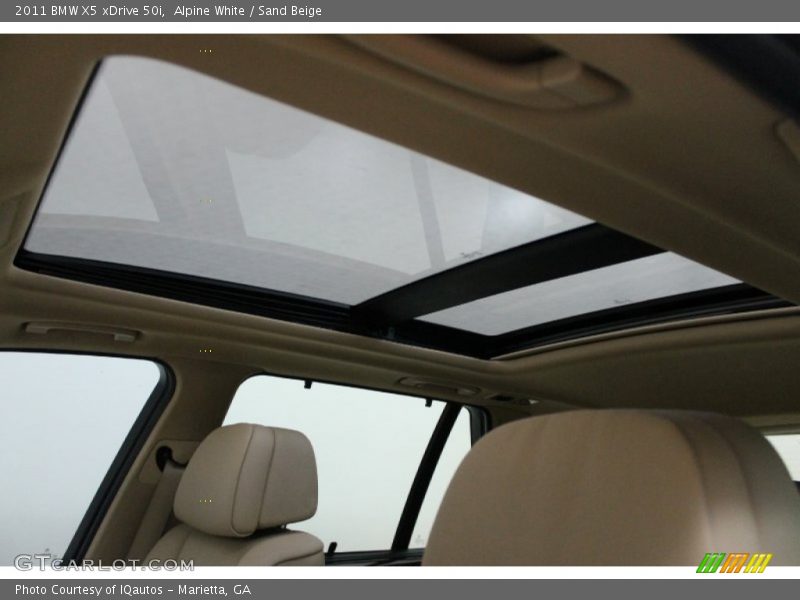 Alpine White / Sand Beige 2011 BMW X5 xDrive 50i