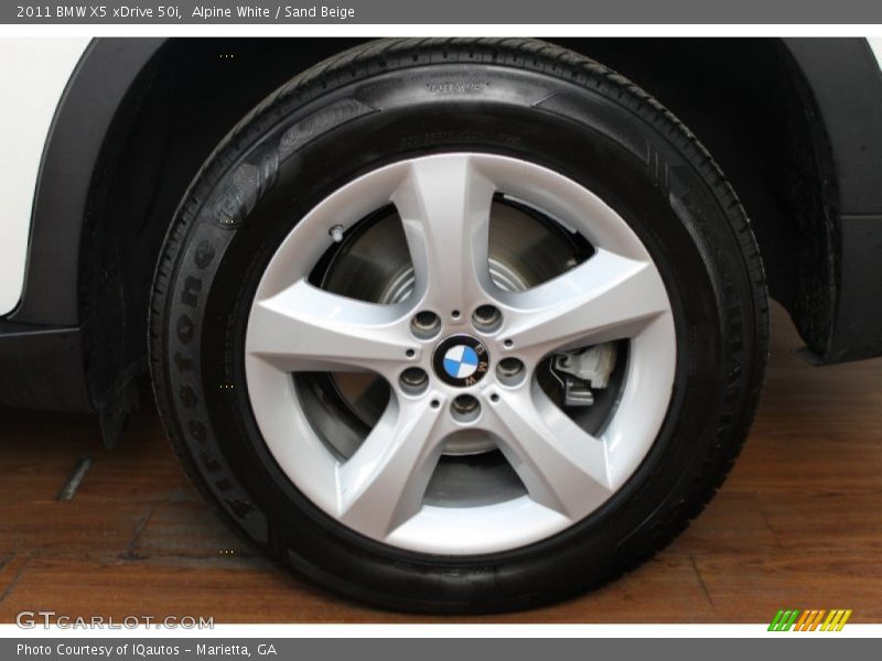 Alpine White / Sand Beige 2011 BMW X5 xDrive 50i
