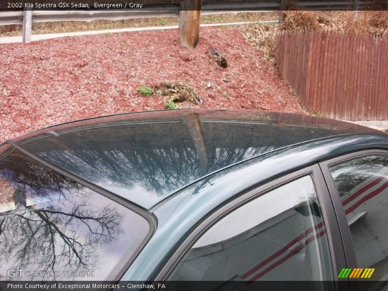 Evergreen / Gray 2002 Kia Spectra GSX Sedan