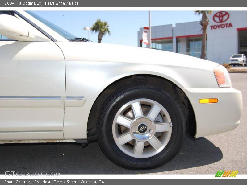 Pearl White / Beige 2004 Kia Optima EX