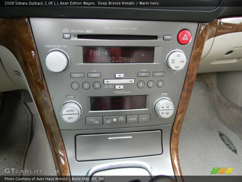 Controls of 2008 Outback 3.0R L.L.Bean Edition Wagon