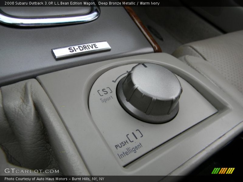 Controls of 2008 Outback 3.0R L.L.Bean Edition Wagon