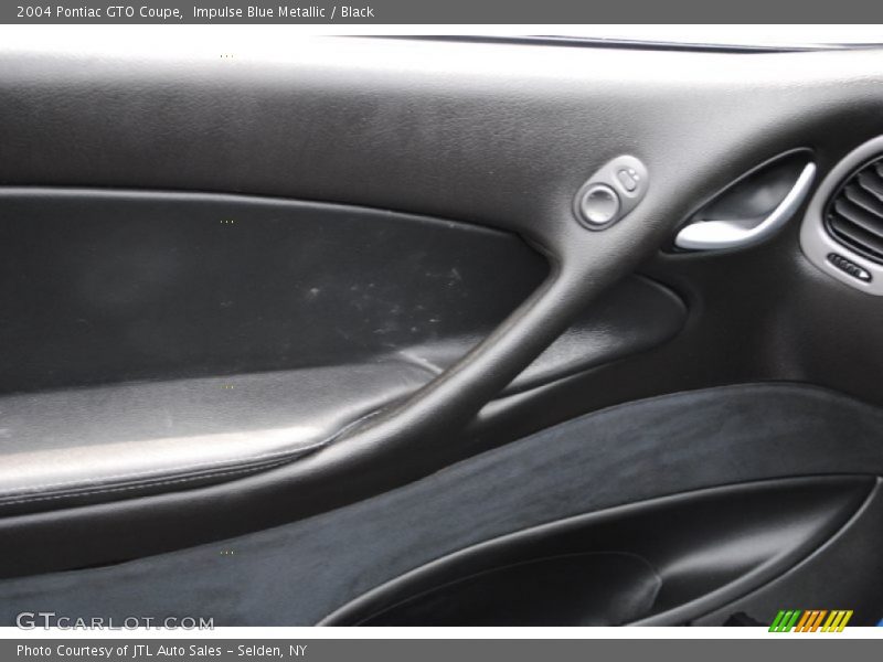Impulse Blue Metallic / Black 2004 Pontiac GTO Coupe