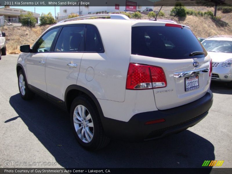 White Sand Beige / Beige 2011 Kia Sorento LX V6