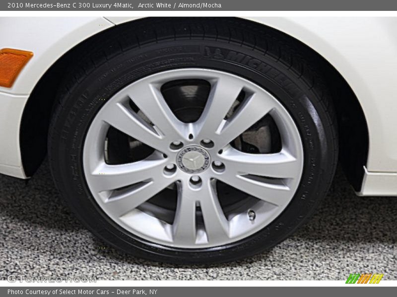 Arctic White / Almond/Mocha 2010 Mercedes-Benz C 300 Luxury 4Matic