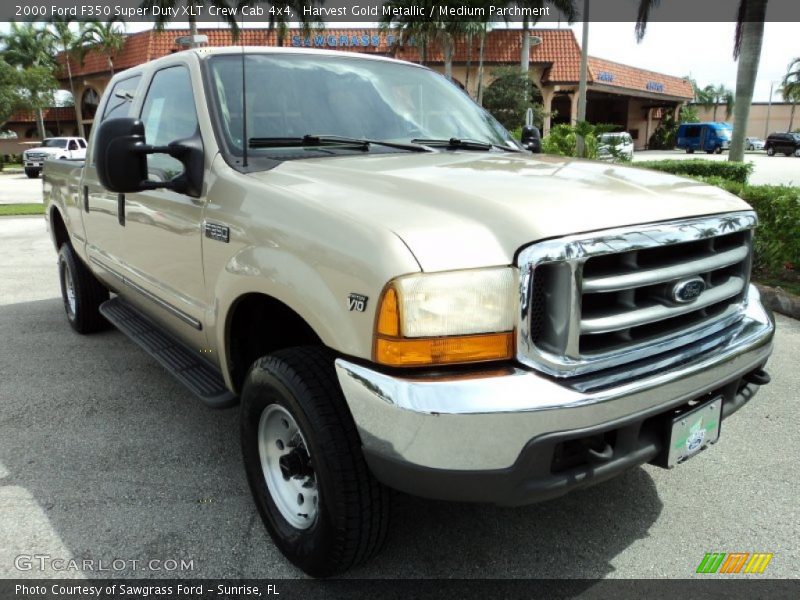 Harvest Gold Metallic / Medium Parchment 2000 Ford F350 Super Duty XLT Crew Cab 4x4