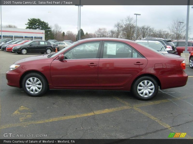 Salsa Red Pearl / Taupe 2005 Toyota Camry LE