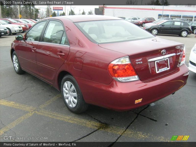 Salsa Red Pearl / Taupe 2005 Toyota Camry LE