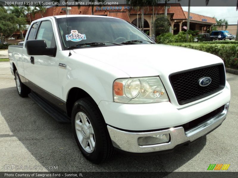 Oxford White / Medium Graphite 2004 Ford F150 XLT SuperCab