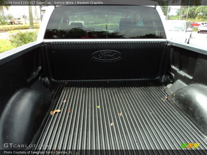 Oxford White / Medium Graphite 2004 Ford F150 XLT SuperCab