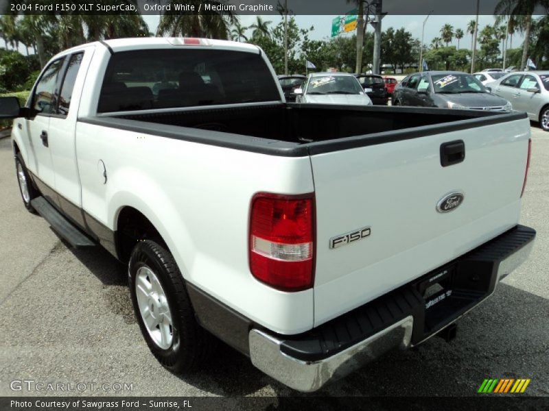 Oxford White / Medium Graphite 2004 Ford F150 XLT SuperCab