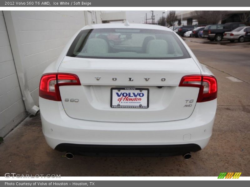 Ice White / Soft Beige 2012 Volvo S60 T6 AWD