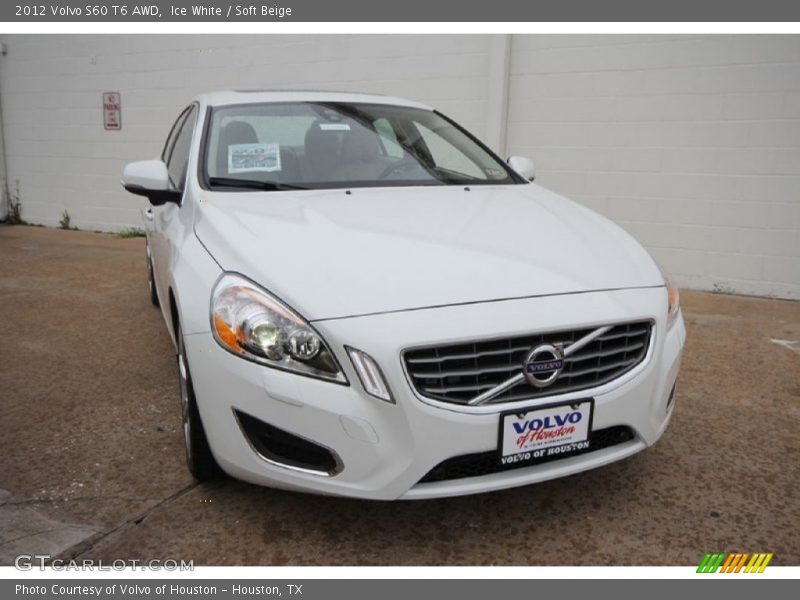 Ice White / Soft Beige 2012 Volvo S60 T6 AWD