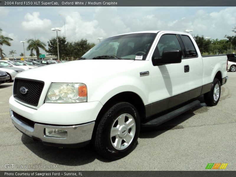 Oxford White / Medium Graphite 2004 Ford F150 XLT SuperCab