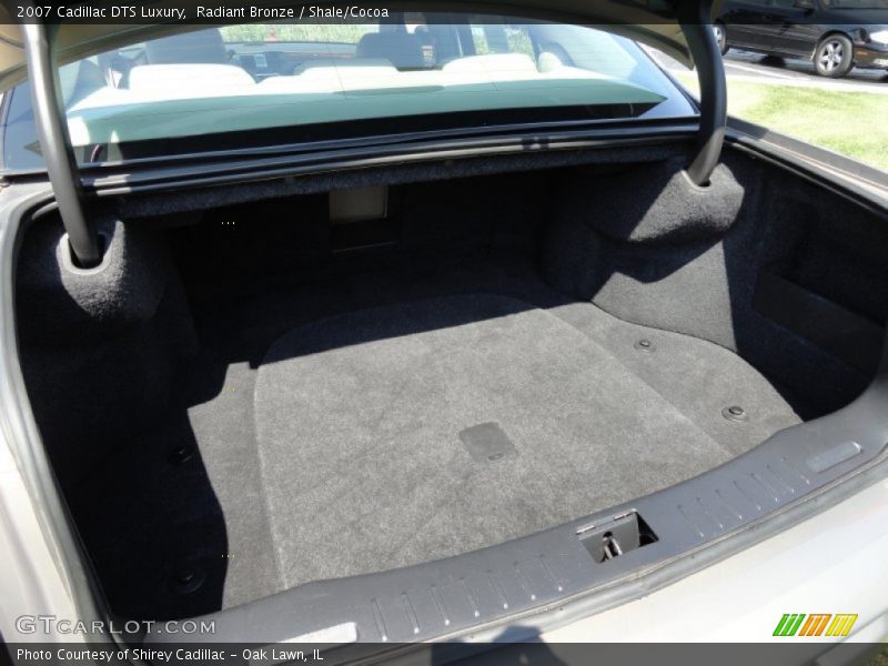 Radiant Bronze / Shale/Cocoa 2007 Cadillac DTS Luxury