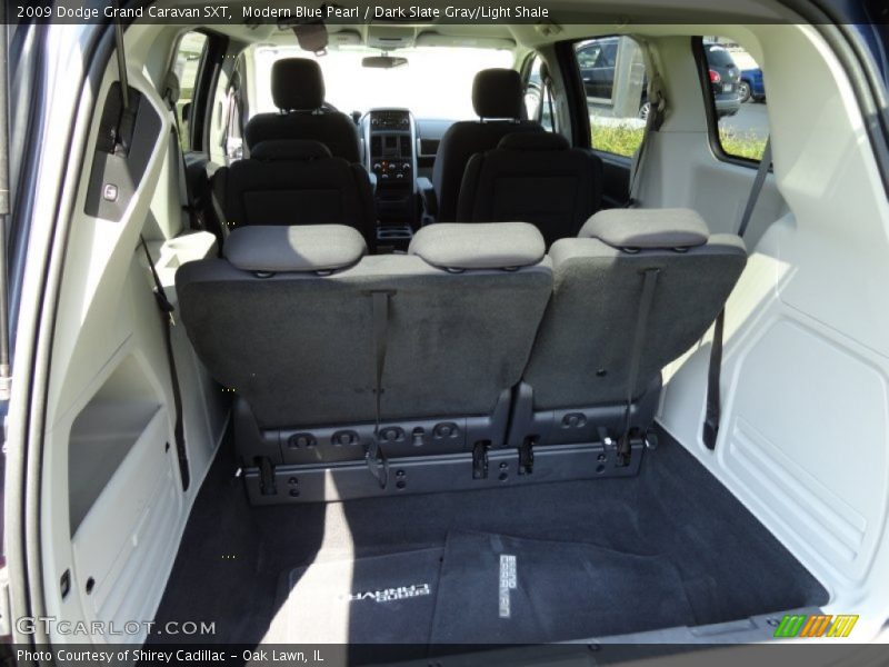 Modern Blue Pearl / Dark Slate Gray/Light Shale 2009 Dodge Grand Caravan SXT