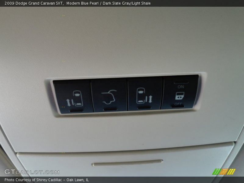 Modern Blue Pearl / Dark Slate Gray/Light Shale 2009 Dodge Grand Caravan SXT
