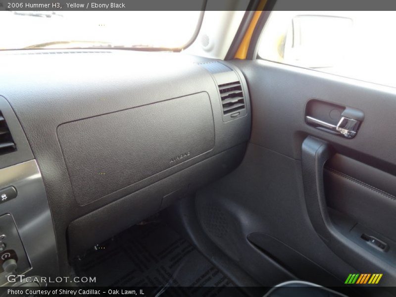 Yellow / Ebony Black 2006 Hummer H3