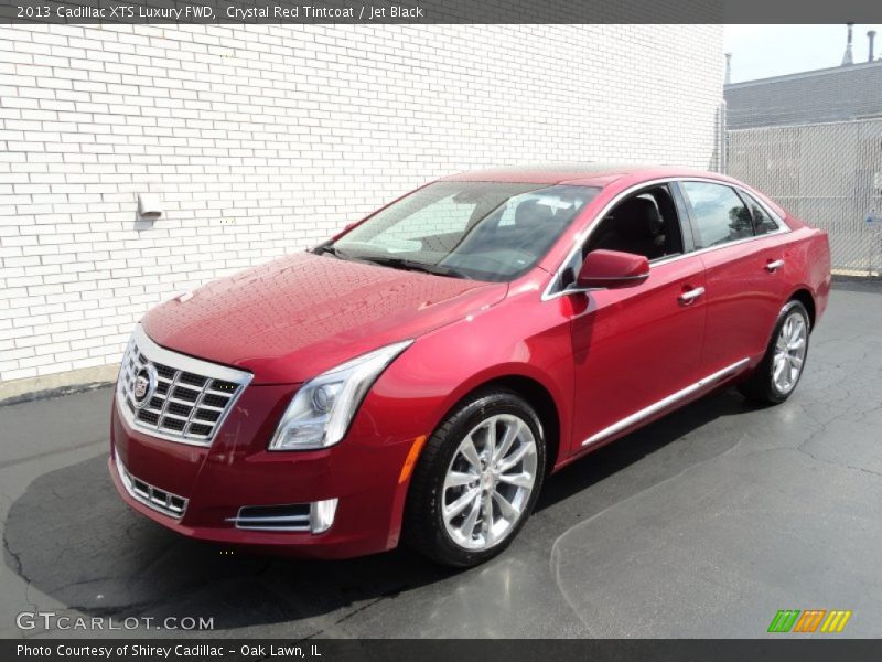 Front 3/4 View of 2013 XTS Luxury FWD