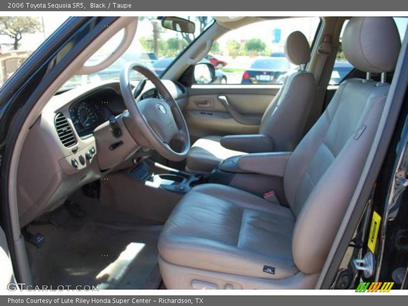 Black / Taupe 2006 Toyota Sequoia SR5