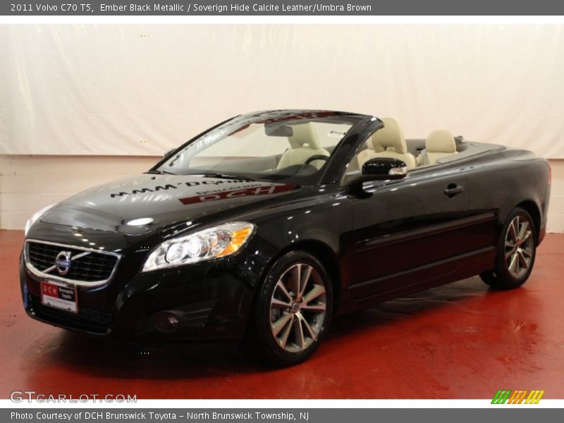 Ember Black Metallic / Soverign Hide Calcite Leather/Umbra Brown 2011 Volvo C70 T5