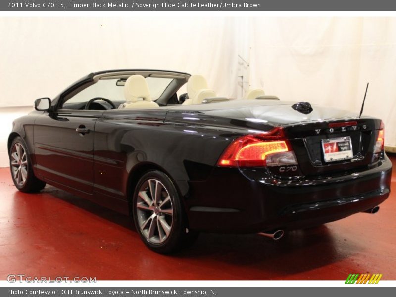Ember Black Metallic / Soverign Hide Calcite Leather/Umbra Brown 2011 Volvo C70 T5