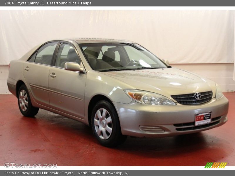 Desert Sand Mica / Taupe 2004 Toyota Camry LE