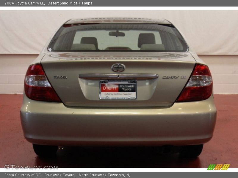 Desert Sand Mica / Taupe 2004 Toyota Camry LE