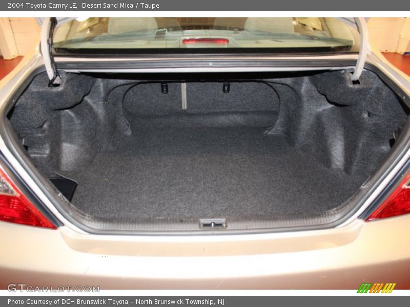 Desert Sand Mica / Taupe 2004 Toyota Camry LE
