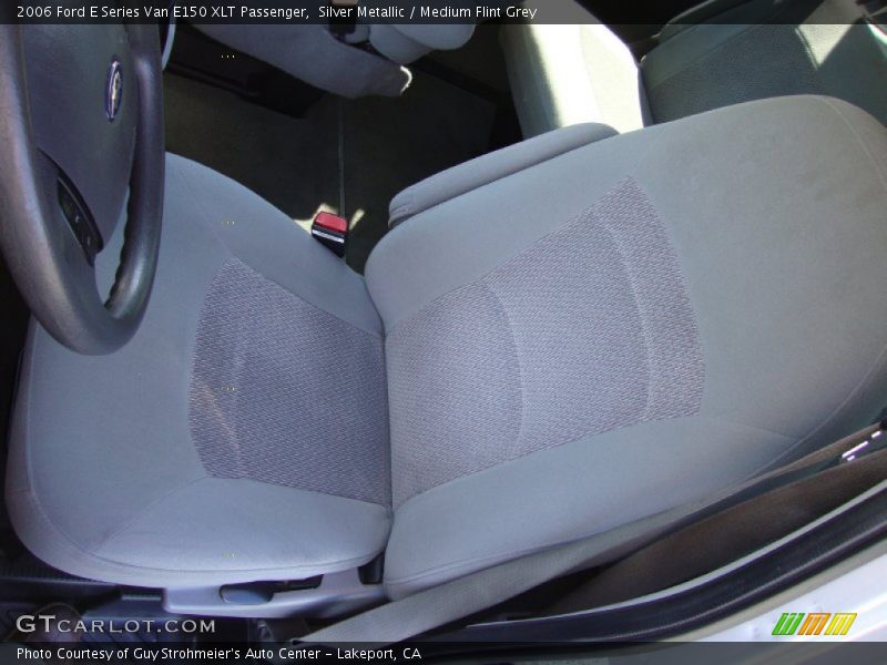 Silver Metallic / Medium Flint Grey 2006 Ford E Series Van E150 XLT Passenger