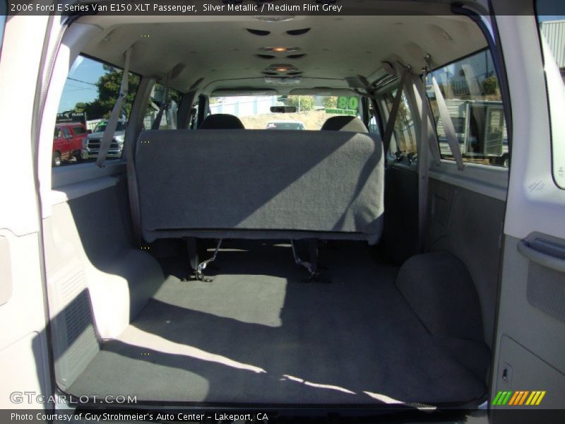 Silver Metallic / Medium Flint Grey 2006 Ford E Series Van E150 XLT Passenger